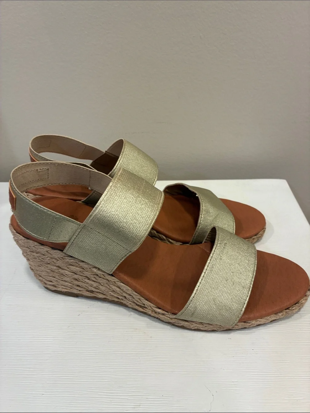 Tommy Bahama Gold Espadrille Wedge Sandals - Women's Summer Slip-On